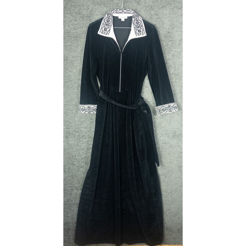 ST. JOHN Black Velvet Embroidered Collar Zip Front‎ Long Dress Rhinestone S